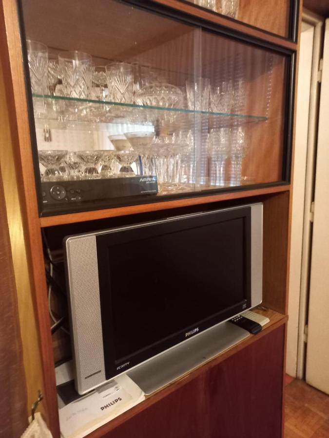 Ferienwohnung ,,Wohnen wie zu Großmutter´s Zeiten´´ Wien Exterior foto